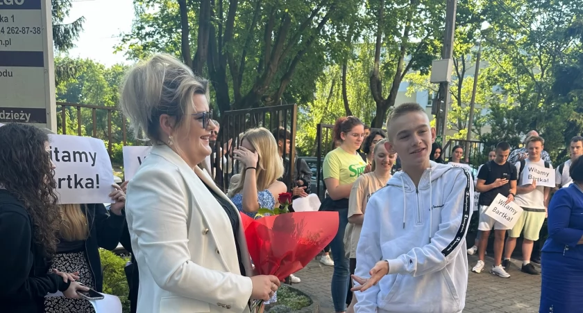 Witamy Bartka! Gorące powitanie zwycięzcy programu Mam talent w ZDZ w Płocku!   