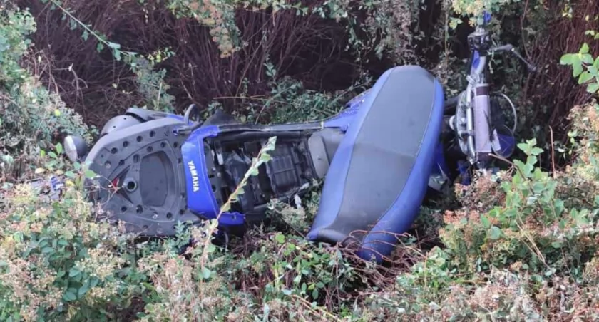 Motocyklista i jego pasażer trafili do szpitala. Wypadek na ul. Wyszogrodzkiej i ul. Obejście w Płocku [ZDJĘCIA]