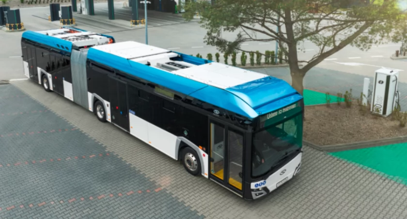 Kolejny autobus wodorowy na testach w Płocku. Przejazdy są darmowe