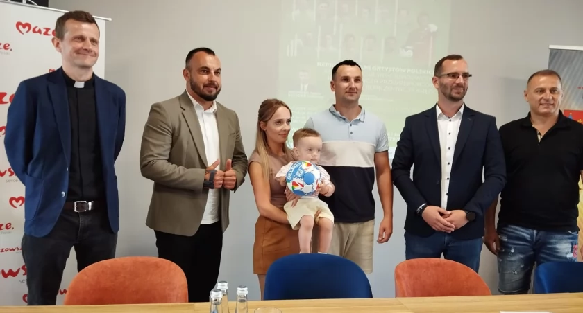 19-miesięczny Max Ziębiński potrzebuje naszej pomocy. Chce tylko normalnie żyć