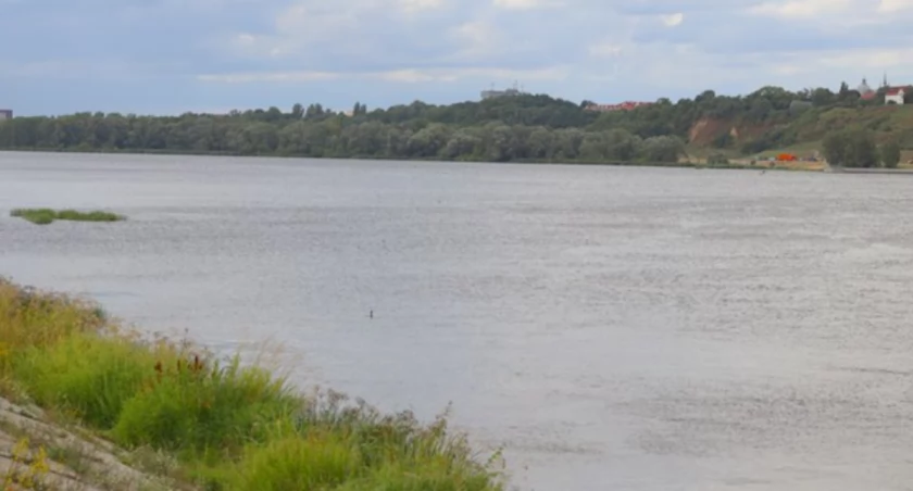 Służby przez godzinę szukały auta w Wiśle. Głupi żart, czy źle zadziałał system?
