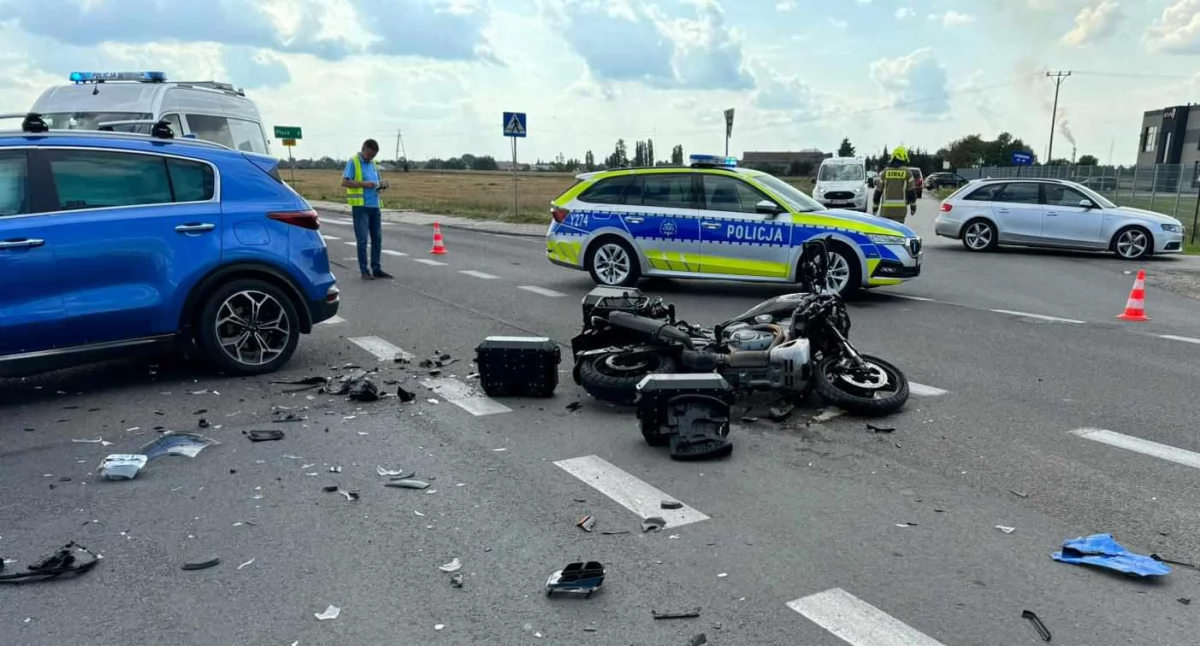 Wypadek w Stróżewku. 46-letni motocyklista trafił do szpitala