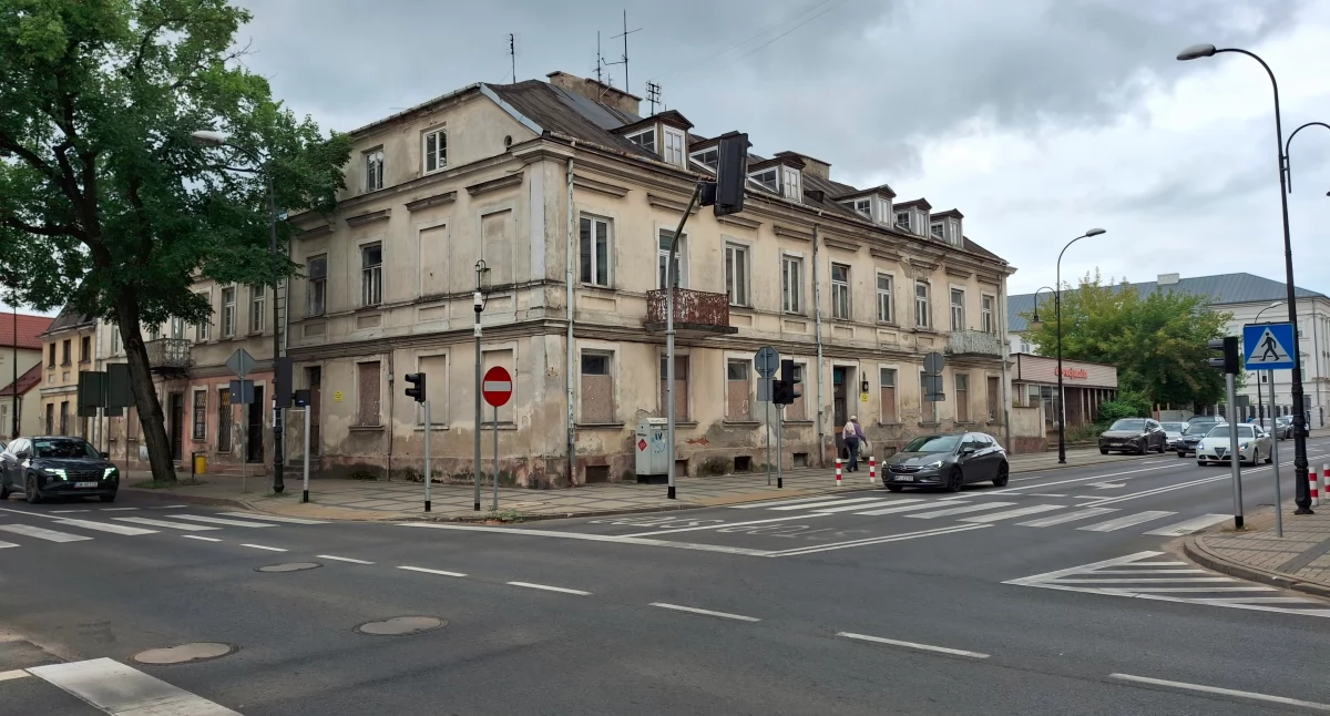 Powstanie nowy budynek u zbiegu ulic 1 Maja i Sienkiewicza. Kolejna zmiana na płockiej Starówce