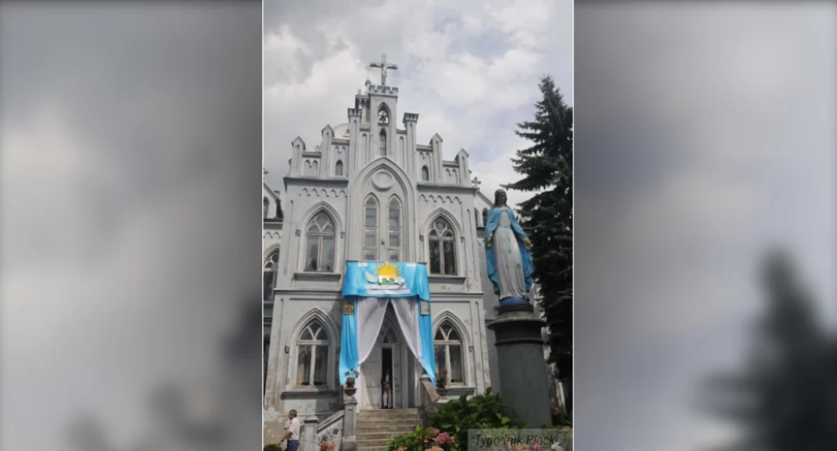 Uroczystości Kościoła Starokatolickiego Mariawitów. Zamknięta ulica Kazimierza Wielkiego