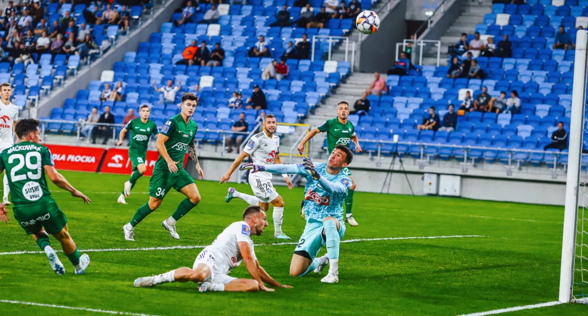 Warta Poznań pokonuje Wisłę Płock 1:0 w I rundzie Pucharu Polski [ZDJĘCIA Z MECZU]