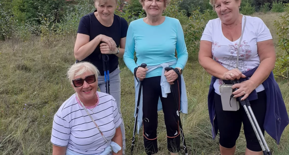 Z kawiarenki na pilates, jogę czy lektorat? Co wybierają seniorzy z Płocka?