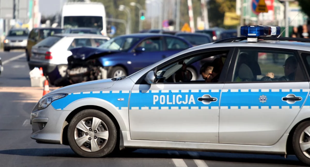 Potrącenie na przejściu dla pieszych w al. Piłsudskiego. 70-latek trafił do szpitala 