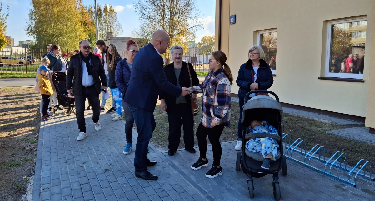 Płock. Nowe mieszkania na osiedlu Miodowa Jar. Lokatorzy odebrali klucze