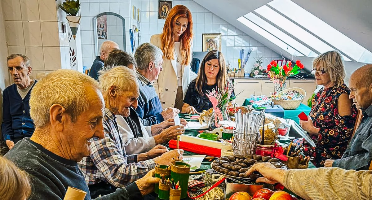 Czas na niespodzianki dla czytelników! Co szykują dla nas seniorzy z Koszelewa?