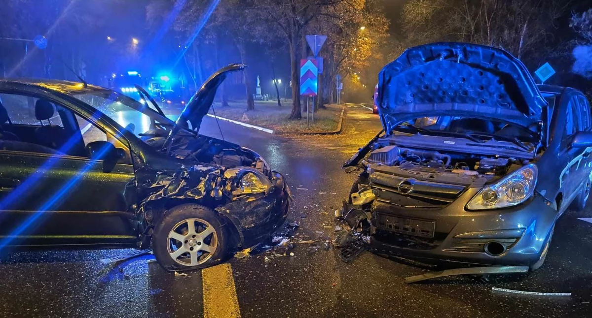 Płock. Wypadek na Mostówce. Kobieta trafiła do szpitala [ZDJĘCIA]
