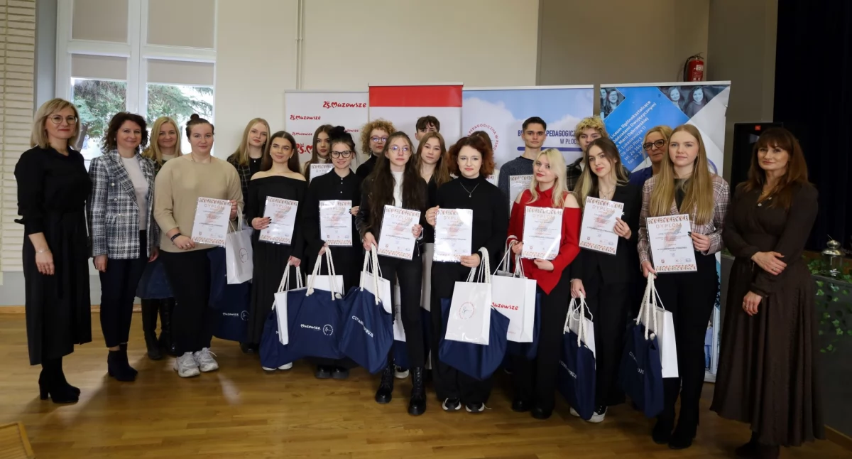 W Płocku o ten tytuł uczniowie walczą od wielu lat. Kto został tegorocznym mistrzem Biesiady Literackiej?