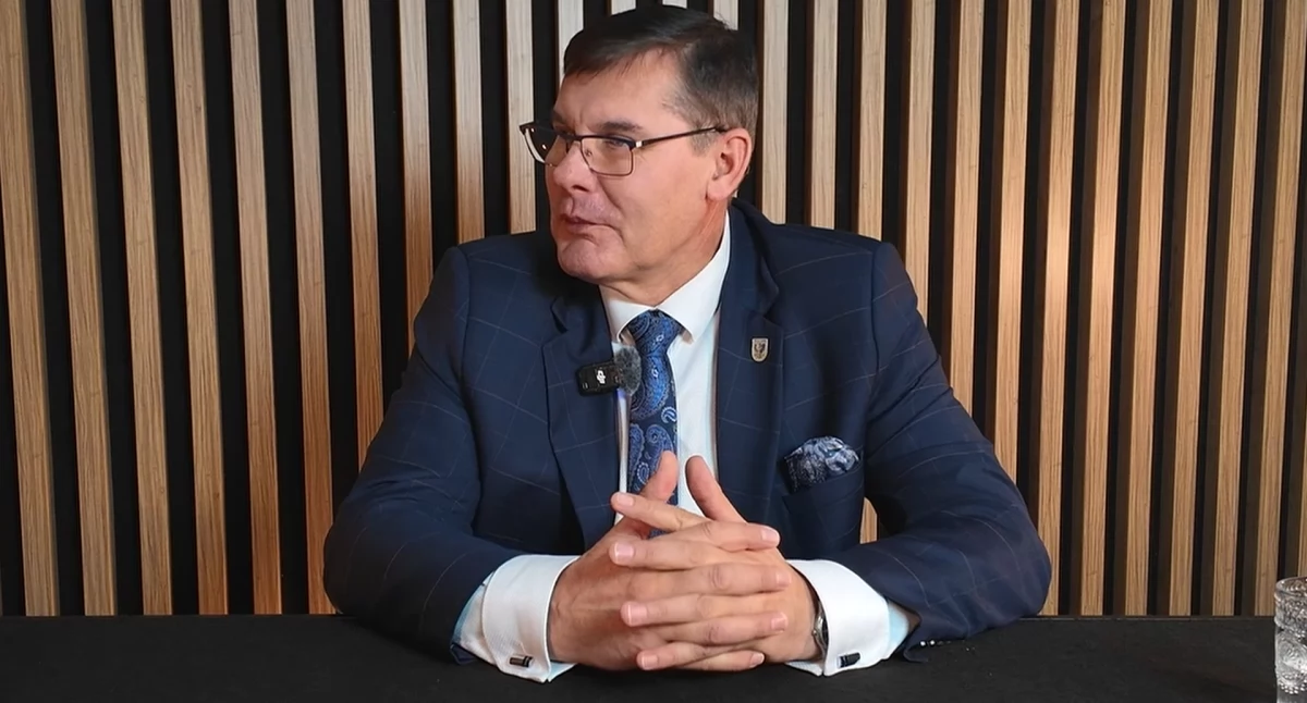 Człowiek jest wart tyle, ile może drugiemu pomóc