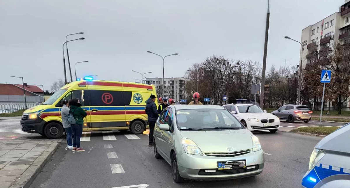 Kolejna piesza trafiła do szpitala... Wypadek na ul. Armii Krajowej [ZDJĘCIA]