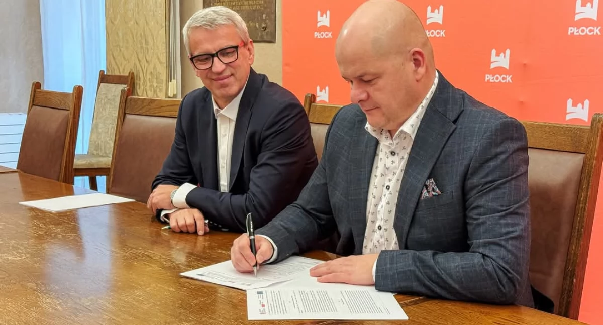 Autobusy wodorowe dla Płocka. Właśnie podpisano umowę dofinansowania