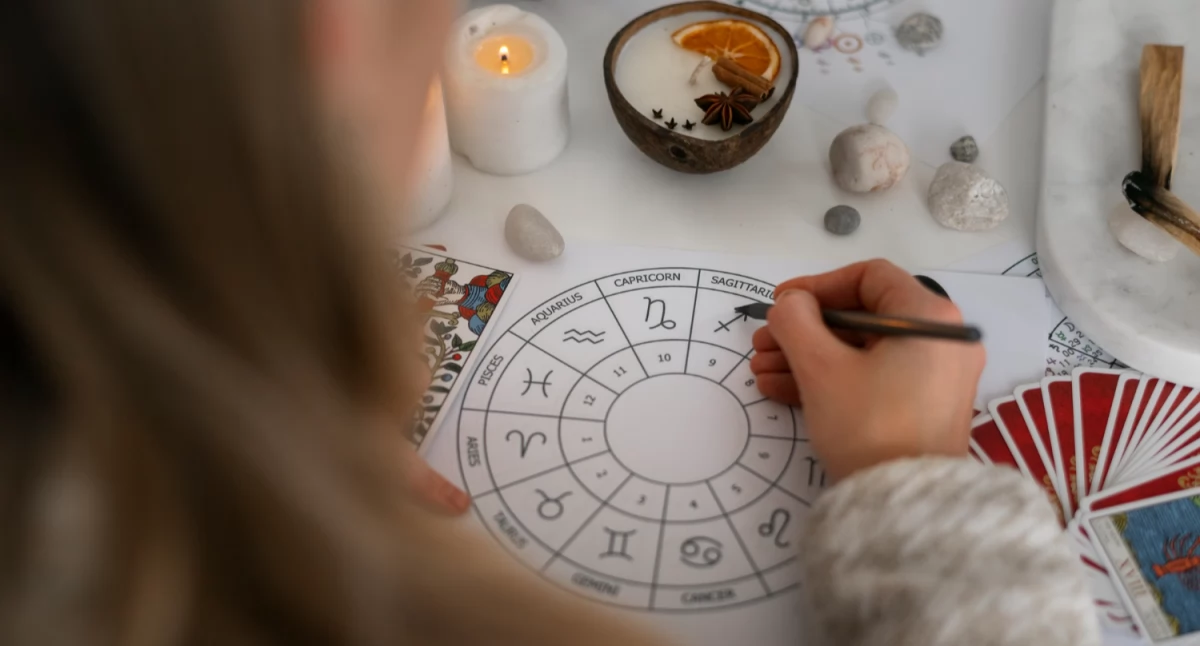 Horoskop roczny 2025. Co czeka mieszkańców Płocka i okolic w nadchodzącym roku? 