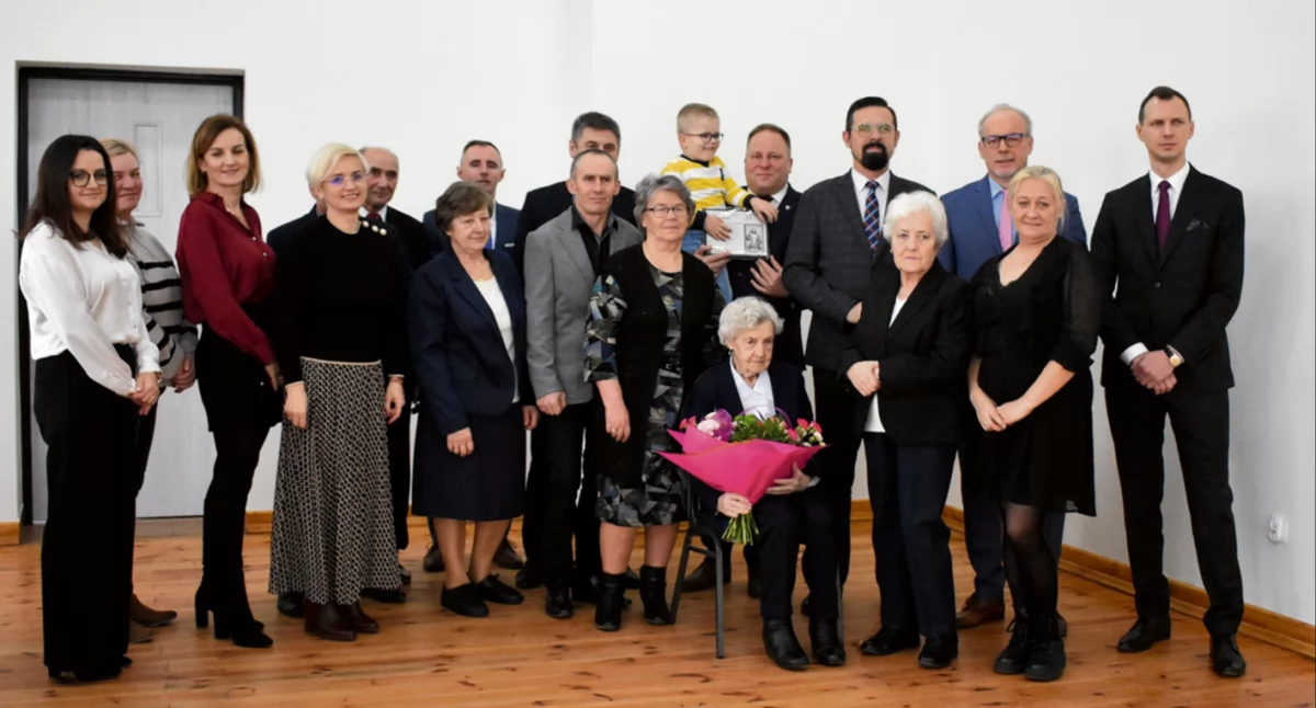 Jubileusz mieszkanki gminy Bulkowo. Józefa Rydzewska skończyła 100 lat!