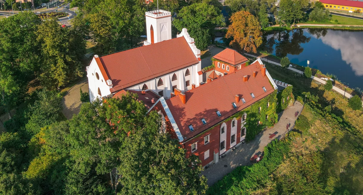 Kto chciał spalić zamek? Włamanie i próba podpalenia w Gostyninie