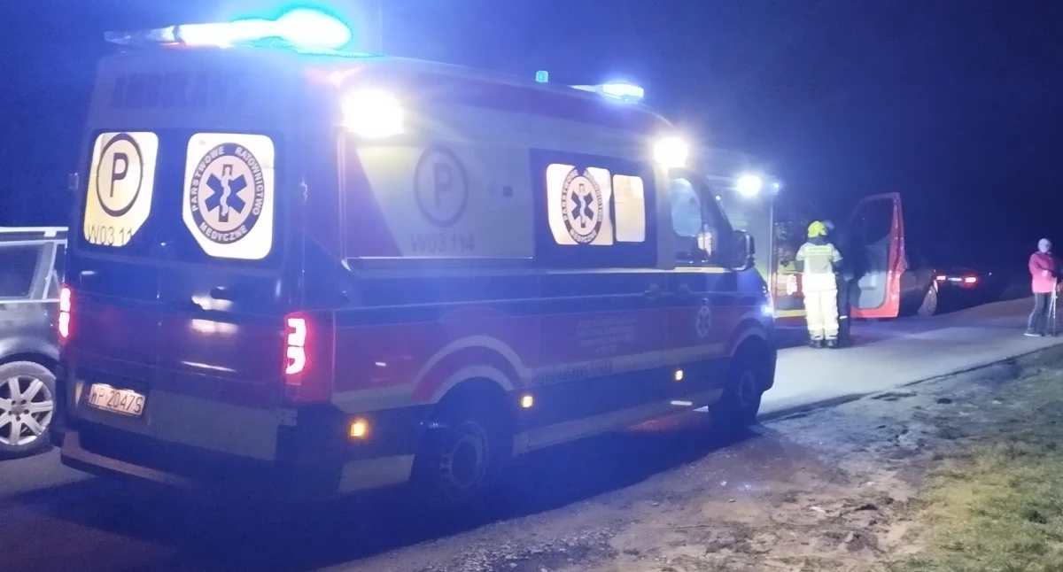 Pieszy pod kołami samochodu. Wypadek w Wyszogrodzie 