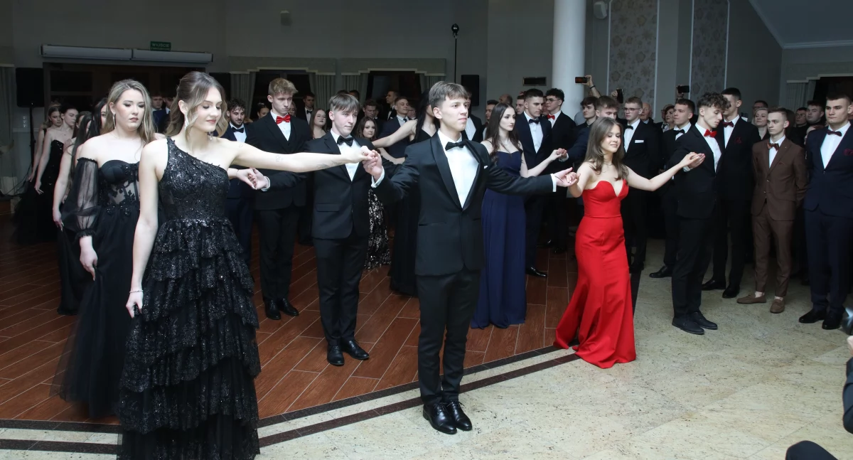 Studniówka Zespołu Szkół im. Stanisława Staszica w Gąbinie!