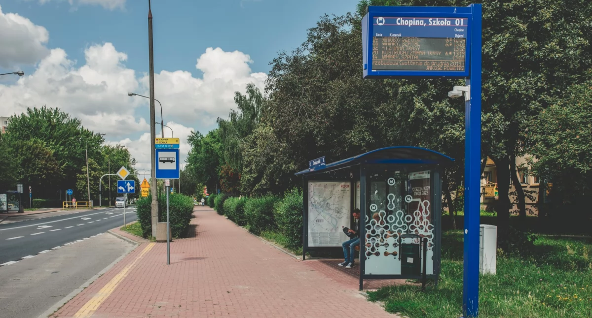 Dotacje na wiaty przystankowe w Płocku. Unijne miliony dla Płocka