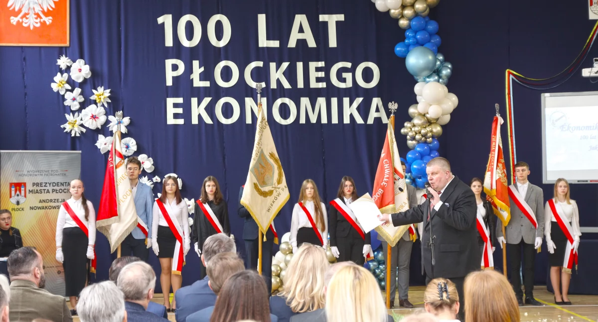 Głosujemy: od Oddziału Onkologii,  przez jubileusz, do... sąsiada. Inicjatywy społeczne i gospodarcze