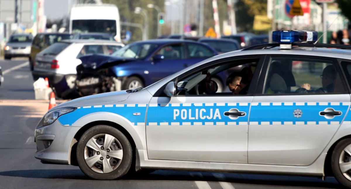 Wypadek w al. Jana Pawła II. Dwie kobiety trafiły do szpitala
