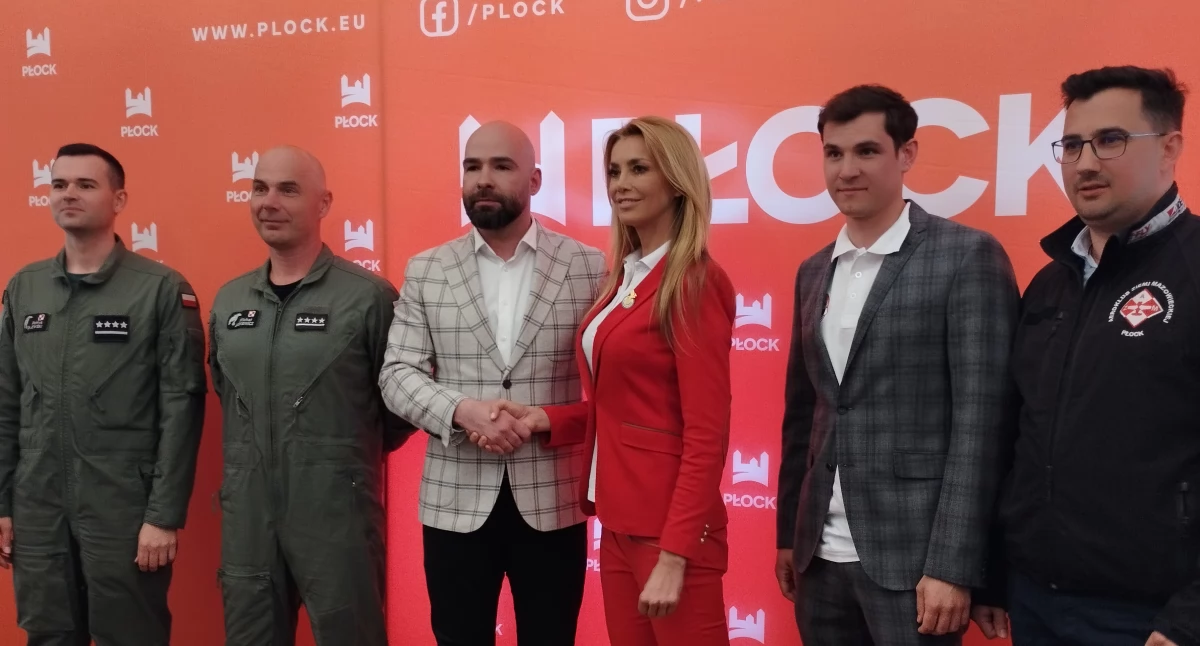Płock przygotowuje się na przyjęcie pilotów i śmigłowców. Został niecały miesiąc!