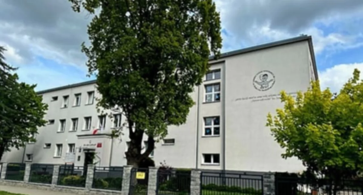 Płock. Jedna szkoła dwa jubileusze. Wielkie świętowanie już w piątek!