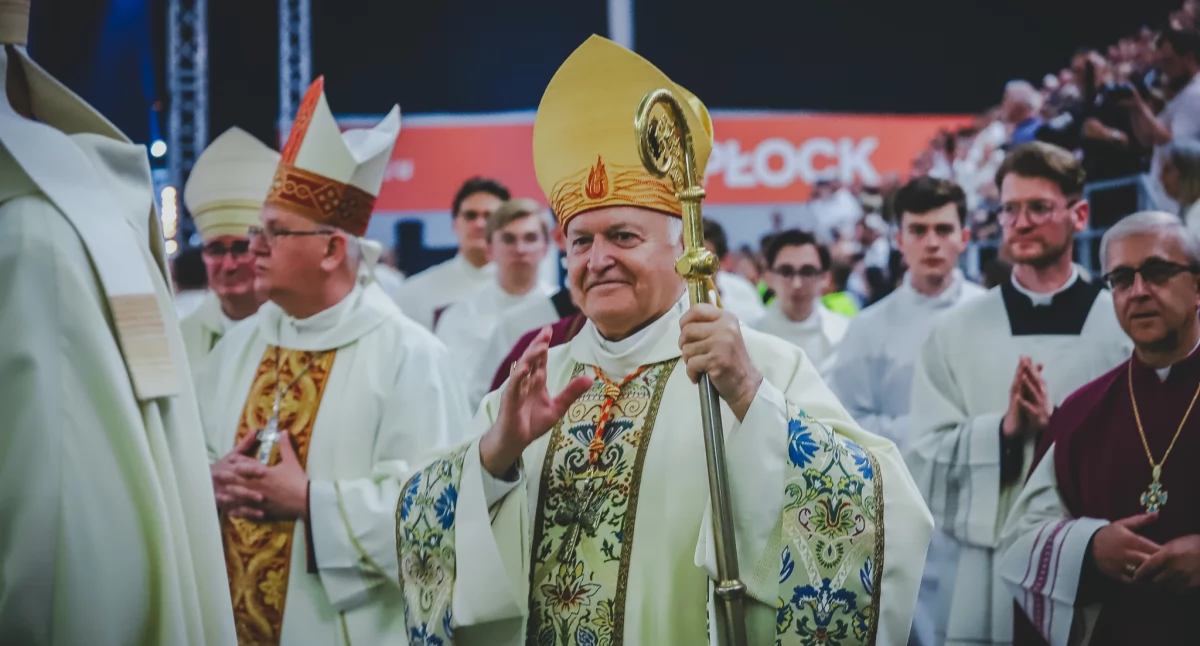 Wielki jubileusz Diecezji Płockiej. Świętowaliśmy tam, gdzie modlił się z płocczanami św. Jan Paweł II [ZDJĘCIA]