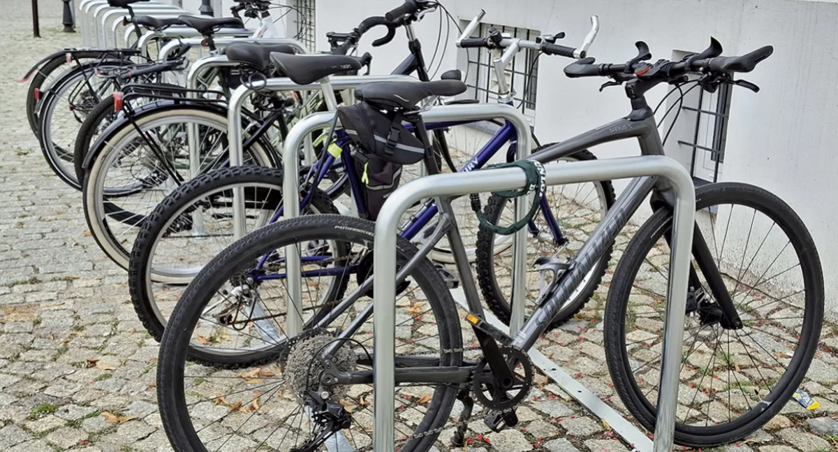 Płocka rewolucja w infrastrukturę rowerową. Nie tylko kładka pod mostem…