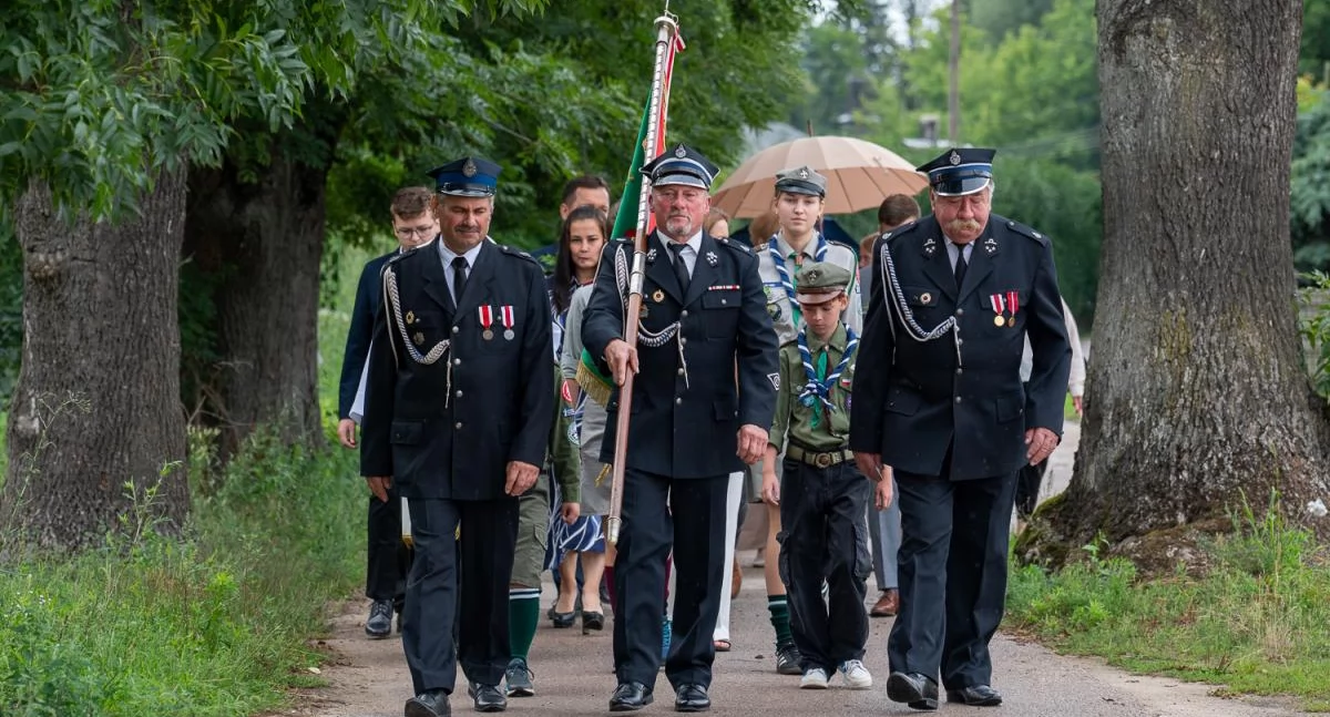 Mieszkańcy Orszymowa pamiętali dziś o swoim powstańcu. Kwiaty na grobie majora Jana Jaroszka [ZDJĘCIA]