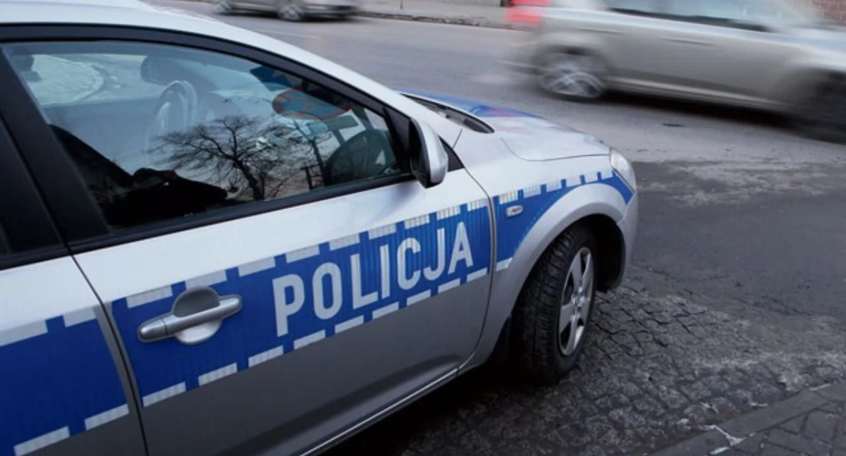 Kierowca zasłabł za kierownicą. Niebezpieczna sytuacja na ul. Bielskiej w Płocku