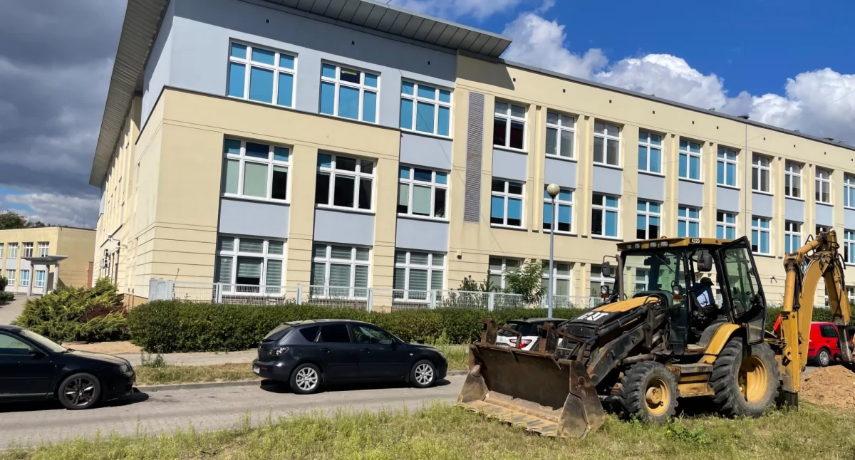 Powstaje nowa strefa przy Szkole Podstawowej nr 22 w Płocku. Wszyscy na nią czekali