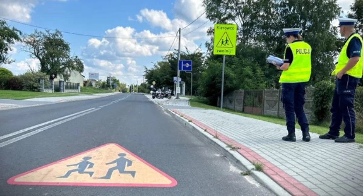 Wykryli 11 nieprawidłowości. Policjanci wkroczyli do akcji przed pierwszym dzwonkiem w płockich szkołach