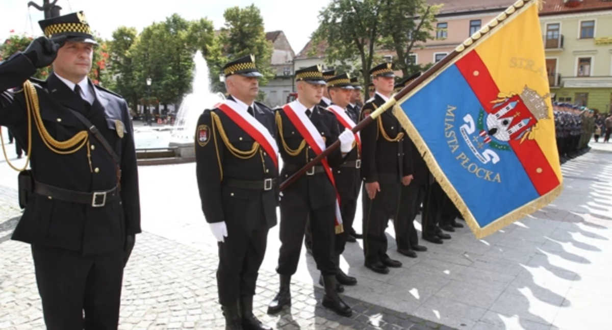 Dziś jest dzień strażników miejskich. Są w Płocku od 33 lat! 