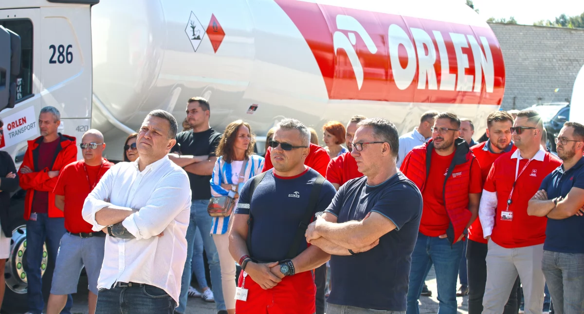 ORLEN Transport już po raz trzynasty zorganizował Dzień Bezpieczeństwa. Jadą cysterny z przyjaznymi żółwiami