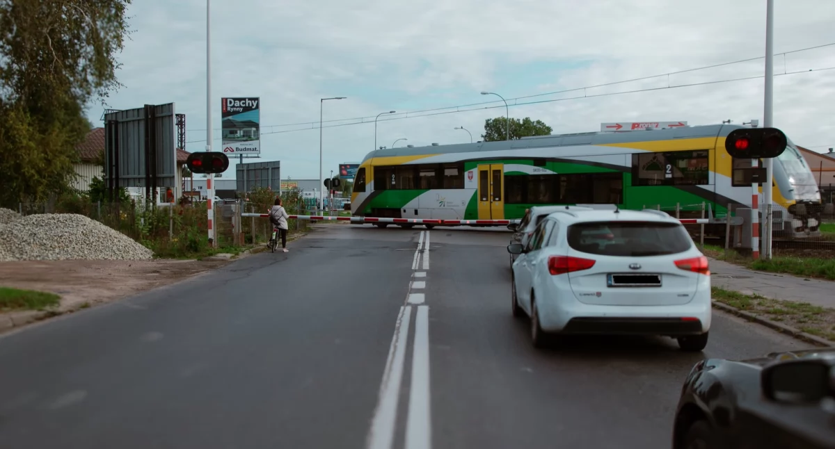 Zamknięcie przejazdu kolejowego na ulicy Bielskiej w Płocku. Jak pojadą autobusy?
