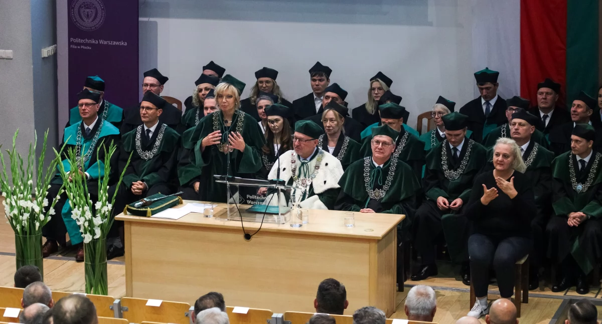 Nowy rok akademicki w Politechnice Warszawskiej Filii w Płocku. W tej uczelni jest dobrze zaprojektowany początek [FOTOGALERIA]