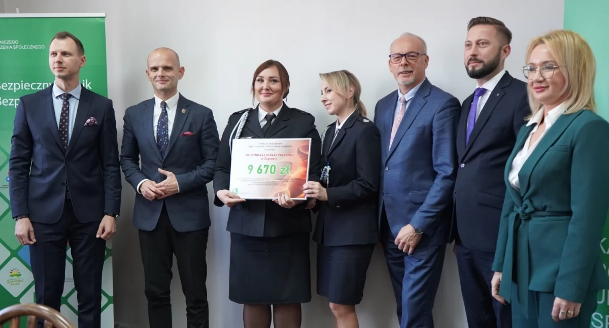 KRUS wspiera strażaków ochotników. 14 jednostek z powiatu płockiego otrzymało dofinansowania