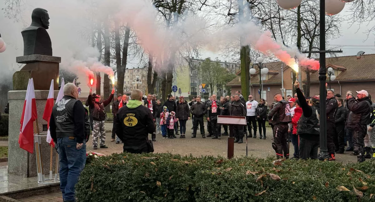 Motocyklowe Święto Niepodległości w Gostyninie [ZDJĘCIA]