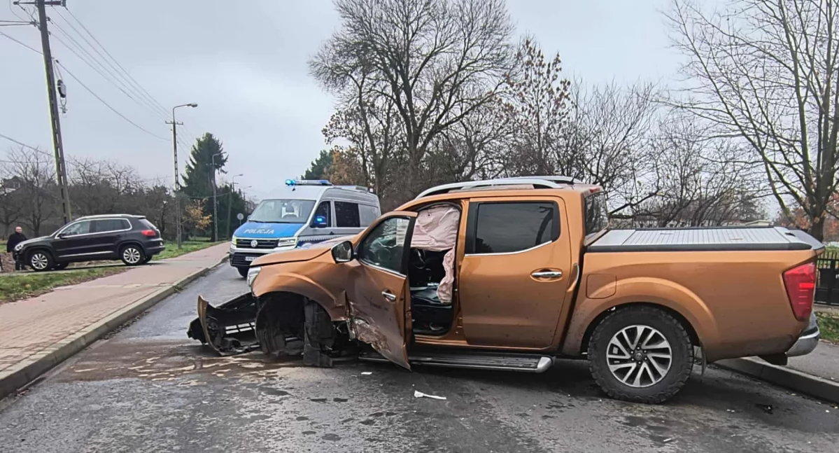 Groźny wypadek! Zablokowana ul. Szpitalna 