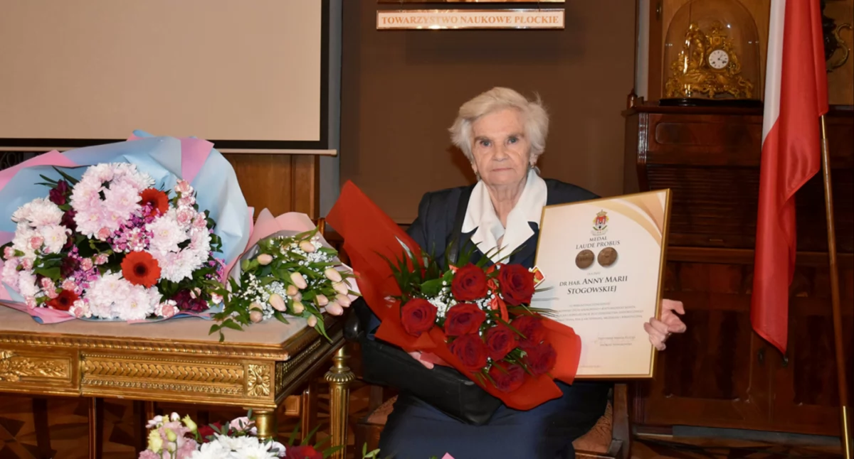 Anna Stogowska świętowała swoje urodziny. Jubileusz w Towarzystwie Naukowym Płockim