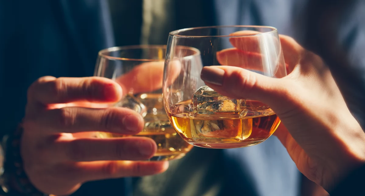 W nocy sprzedaż alkoholu będzie ograniczona? Najpierw swoje zdanie wyrażą płocczanie, a potem radni