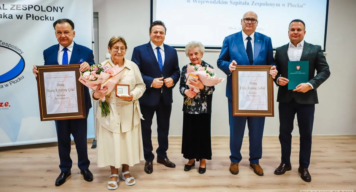 Wyjątkowe wyróżnienia w płockim szpitalu. Medale dla marszałka i płockich lekarek