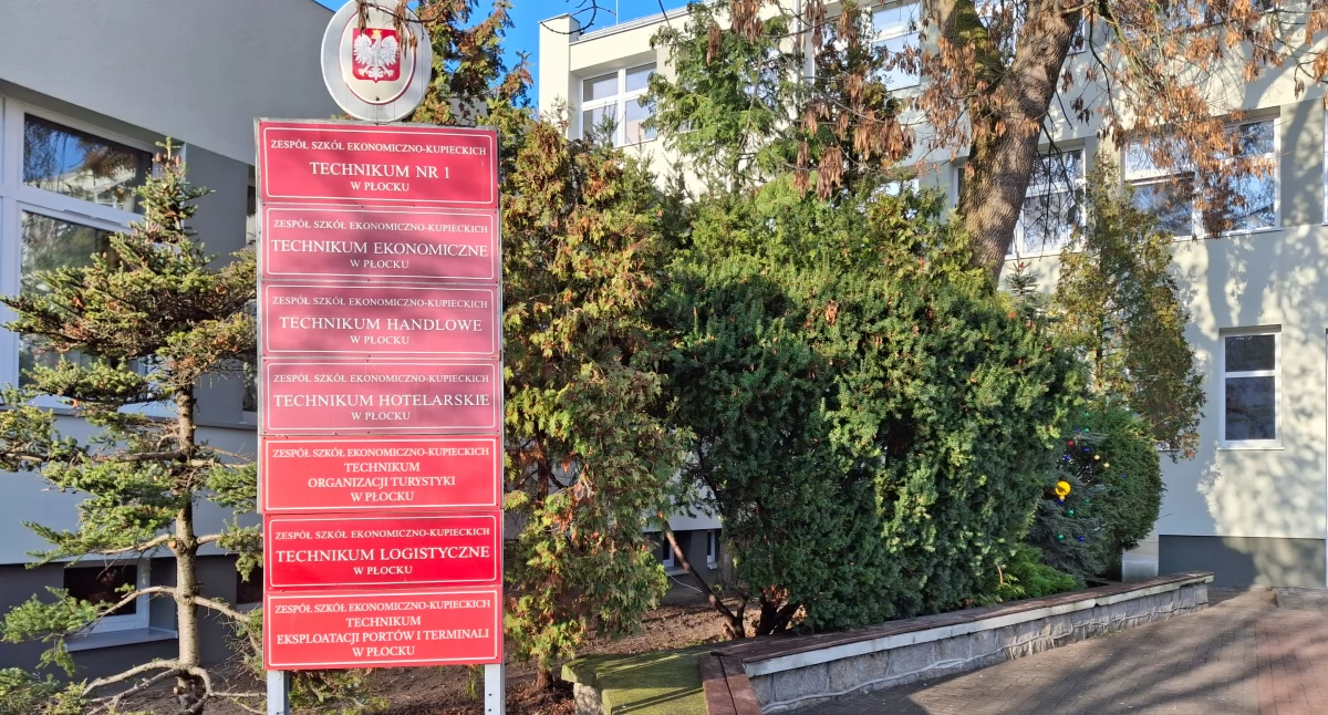 Płocczanie w wojewódzkim etapie Olimpiady ZUS. Trzymamy kciuki za uczniów z Ekonomika!