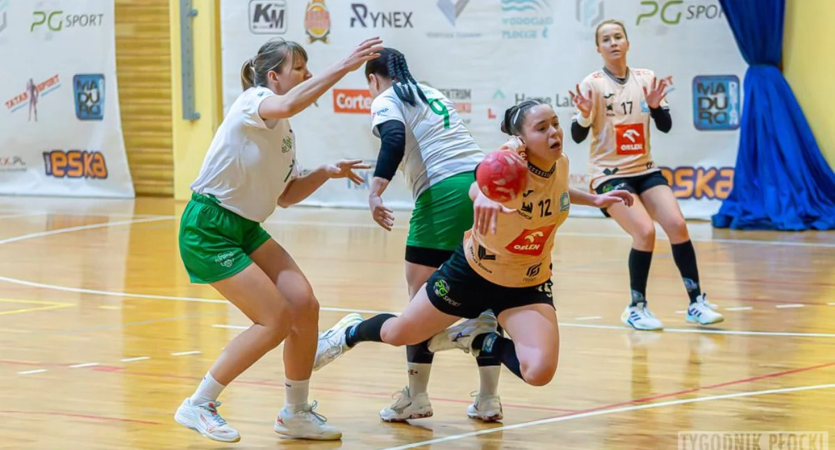 MMKS Jutrzenka Płock nadal liderem 1. ligi grupy A.  Rośnie przewaga nad rywalkami
