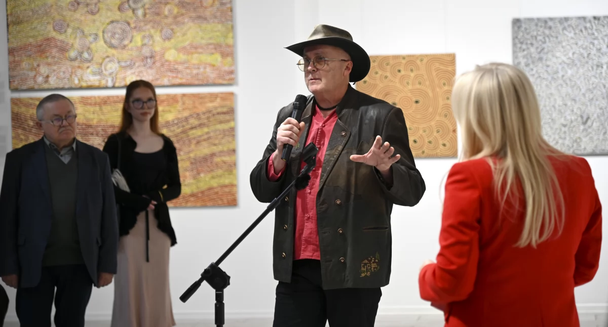 Płocka Galeria Sztuki zaprasza na spotkanie z podróżnikiem Markiem Tomalikiem