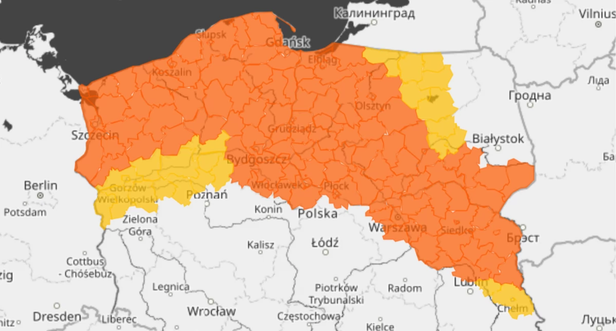 Słabe opady mżawki i marznącego deszczu nadal mogą się pojawić w Płocku i okolicach