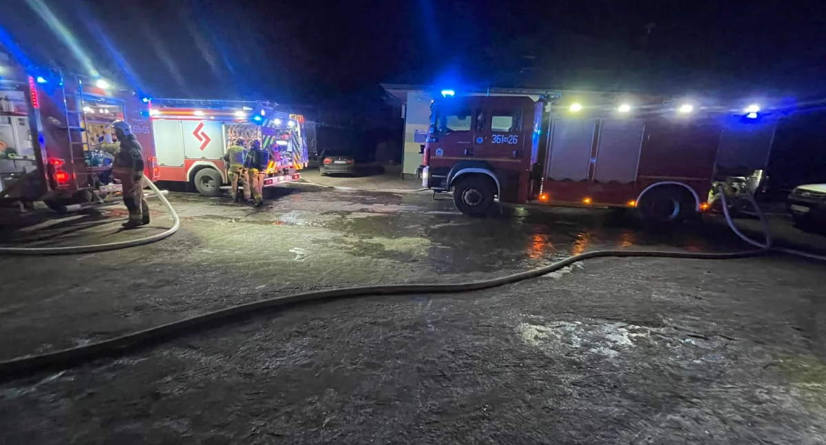 Pożar warsztatu mechanicznego w Ślepkowie Szlacheckim. Trwa ustalanie przyczyn