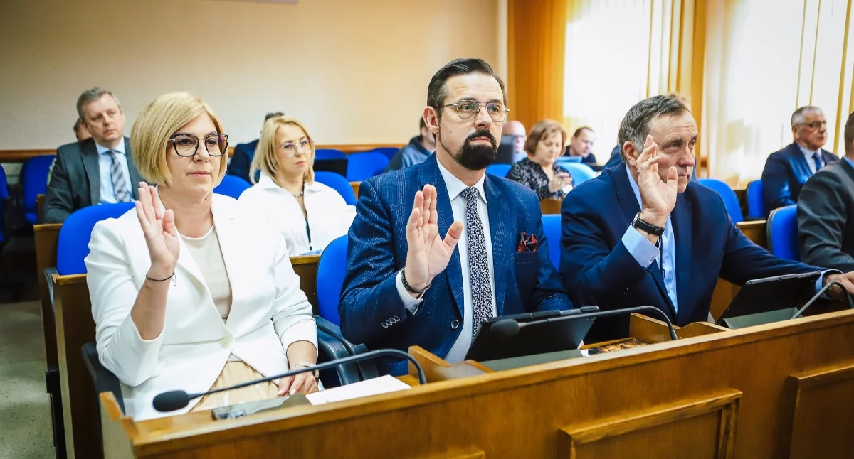Rada Powiatu Płockiego przyznaje wsparcie finansowe dla lokalnych OSP